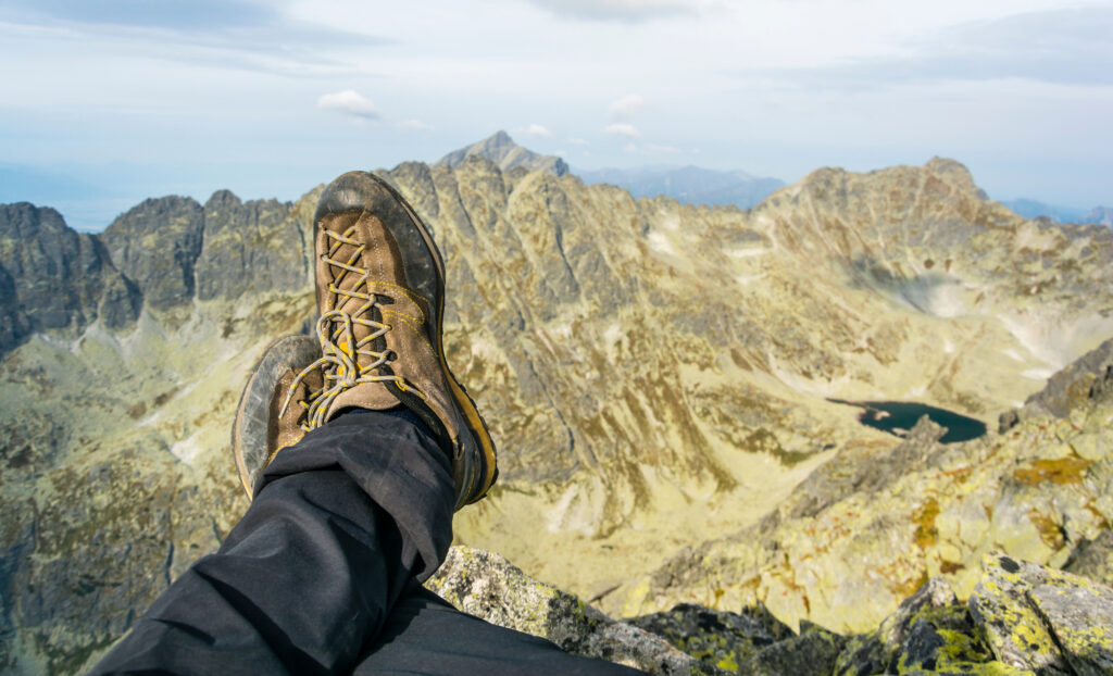Las botas de un montañista