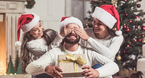 Les cadeaux de Noël pour papa que votre père serait ravi de recevoir cette année