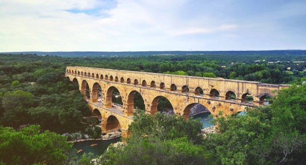 Baptême ULM au pont du Gard, une expérience partagée en vidéo par les Blog Trotteuses