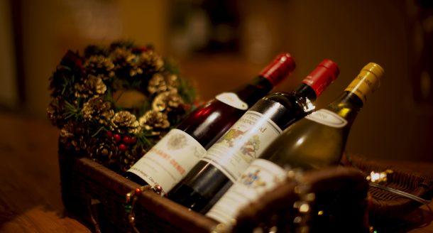 Des idées de cadeaux de Noël pour tous les amateurs de vin !