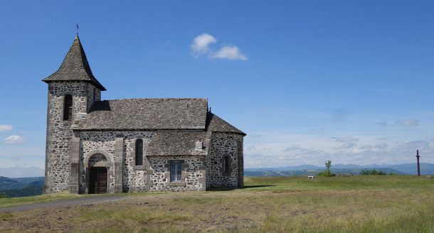 Pauline du blog Petites Evasions et Grandes Aventures vous emmène à la découverte du Cantal