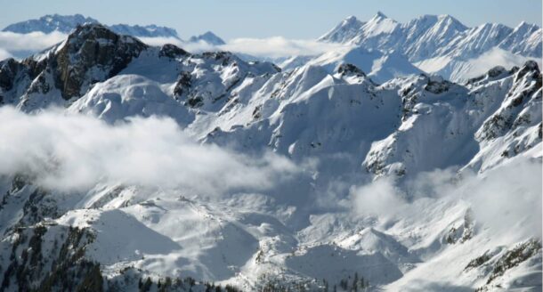 Quand survoler le Mont Blanc en hélicoptère ?