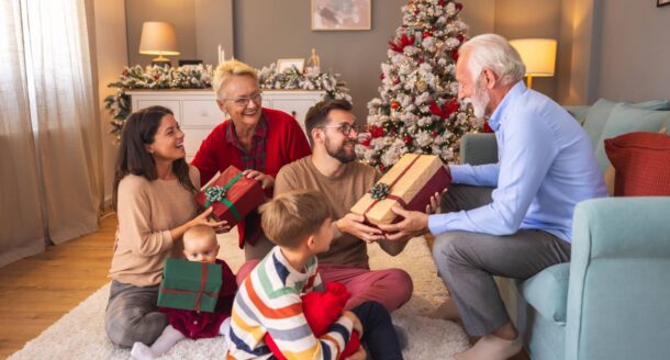 Idées de cadeaux de Noël pour tous vos proches (classées par destinataire)